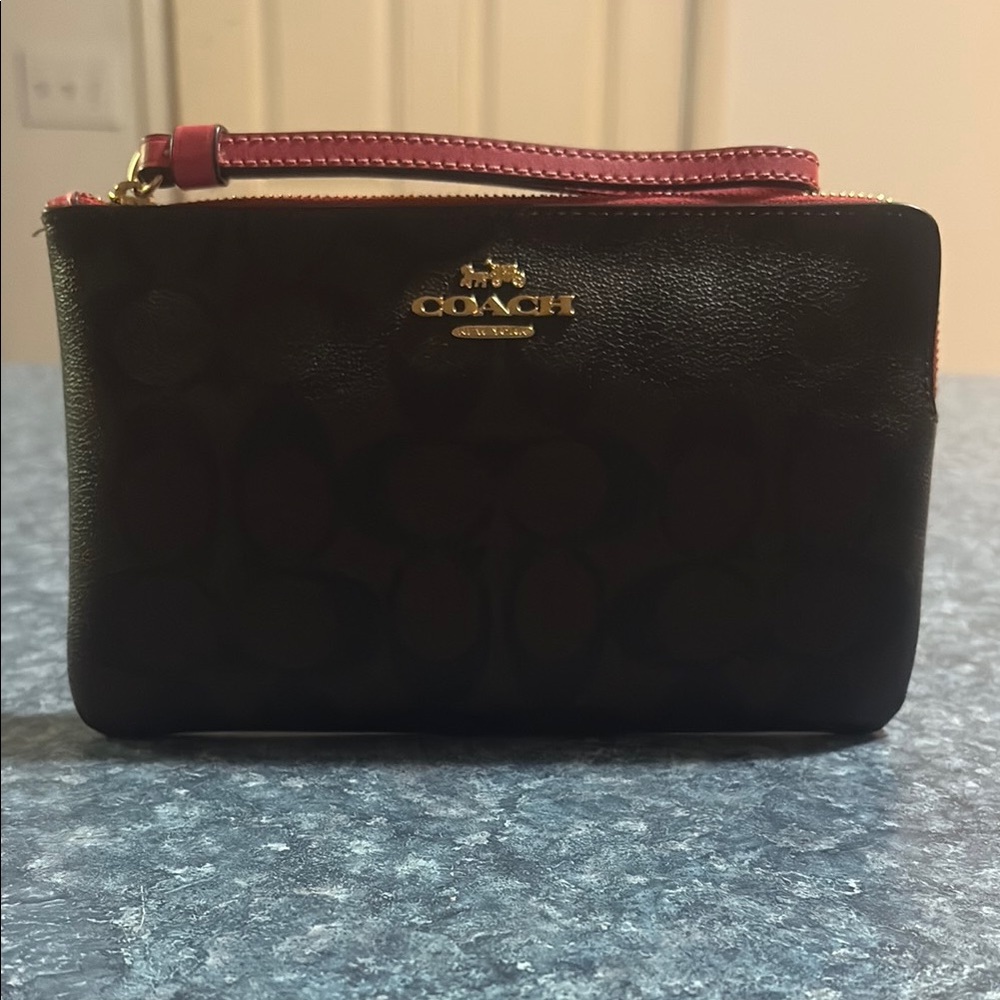 Coach large wristlet. NWT IM/ Brown/ watermelon.